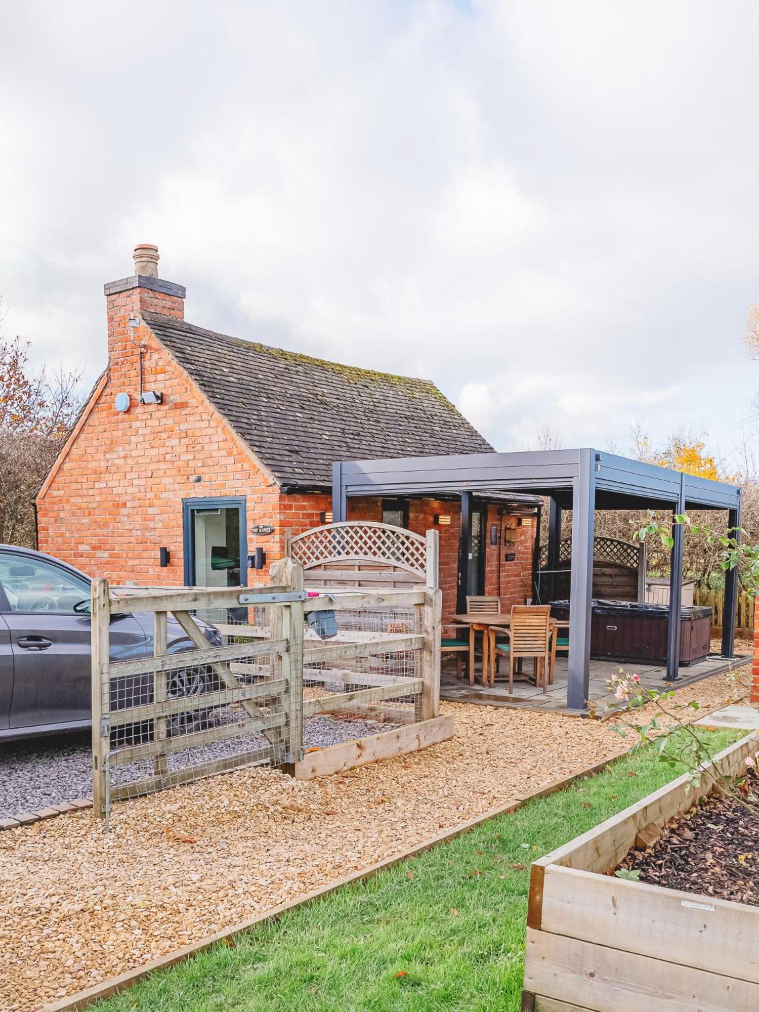 Holiday home With Hot Tub - Near And Tewkesbury